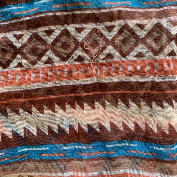 3/$15 Charlotte Russe // Patterned Scarf - Picture 4 of 5